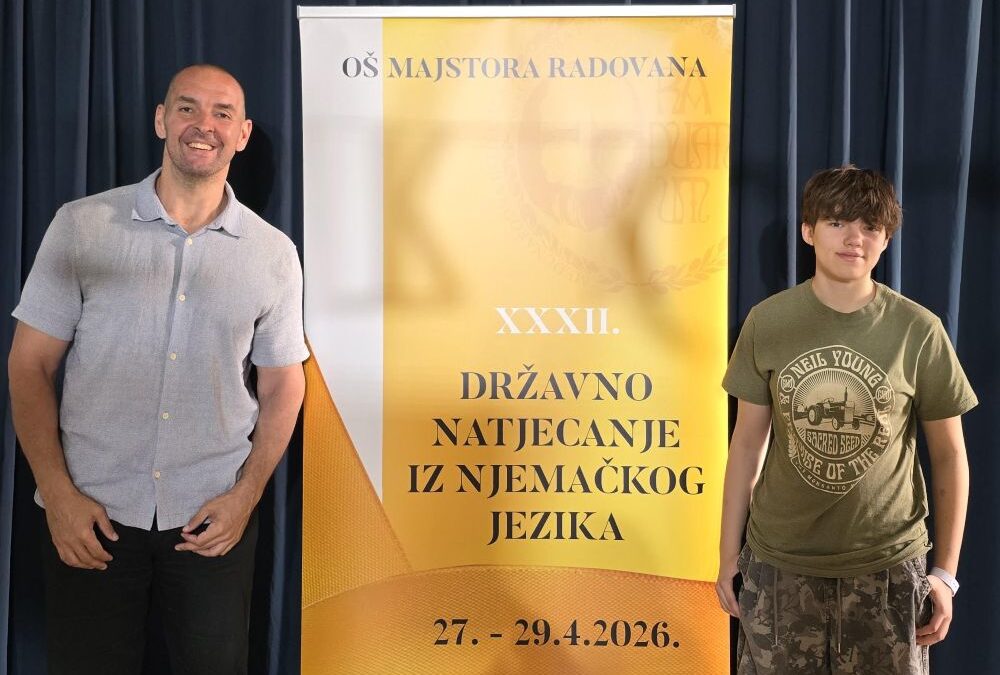 Luna petnaesta u državi
